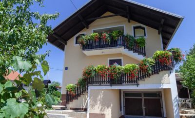 Apartment Luketić***